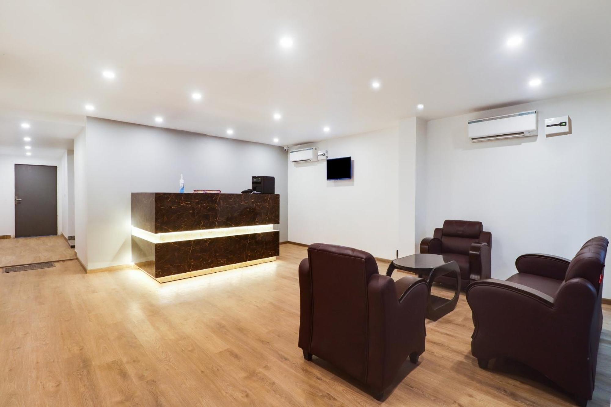 Townhouse Townhouse Clark Inn Patna  Zewnętrze zdjęcie