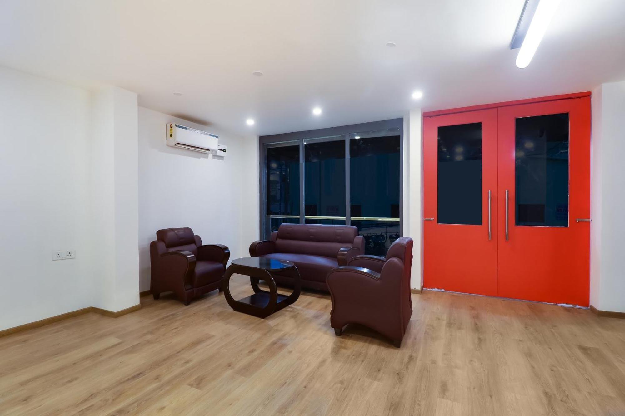 Townhouse Townhouse Clark Inn Patna  Zewnętrze zdjęcie