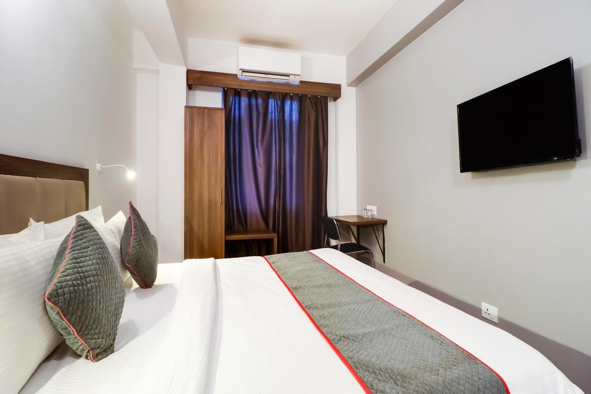 Townhouse Townhouse Clark Inn Patna  Zewnętrze zdjęcie