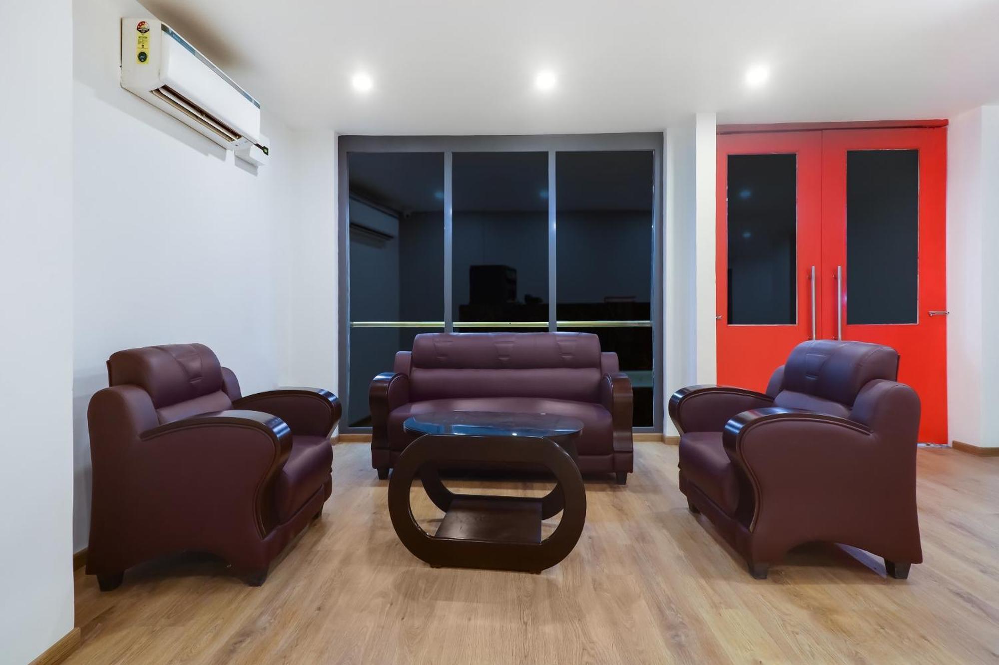Townhouse Townhouse Clark Inn Patna  Zewnętrze zdjęcie